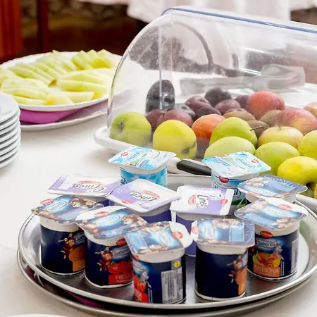 科利纳多玛酒店 3*