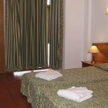 Colina Do Mar Otel 3*